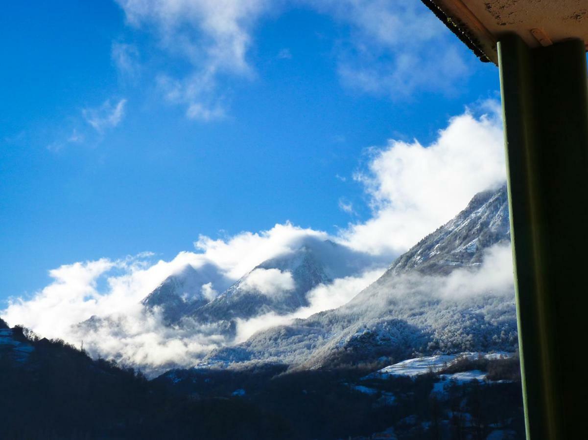 Pre De Bares Apartman Luz-Saint-Sauveur Kültér fotó